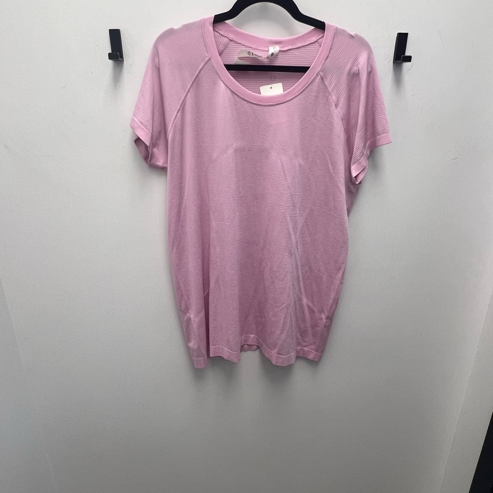 lululemon athletica Light Pink Short Sleeve Tee